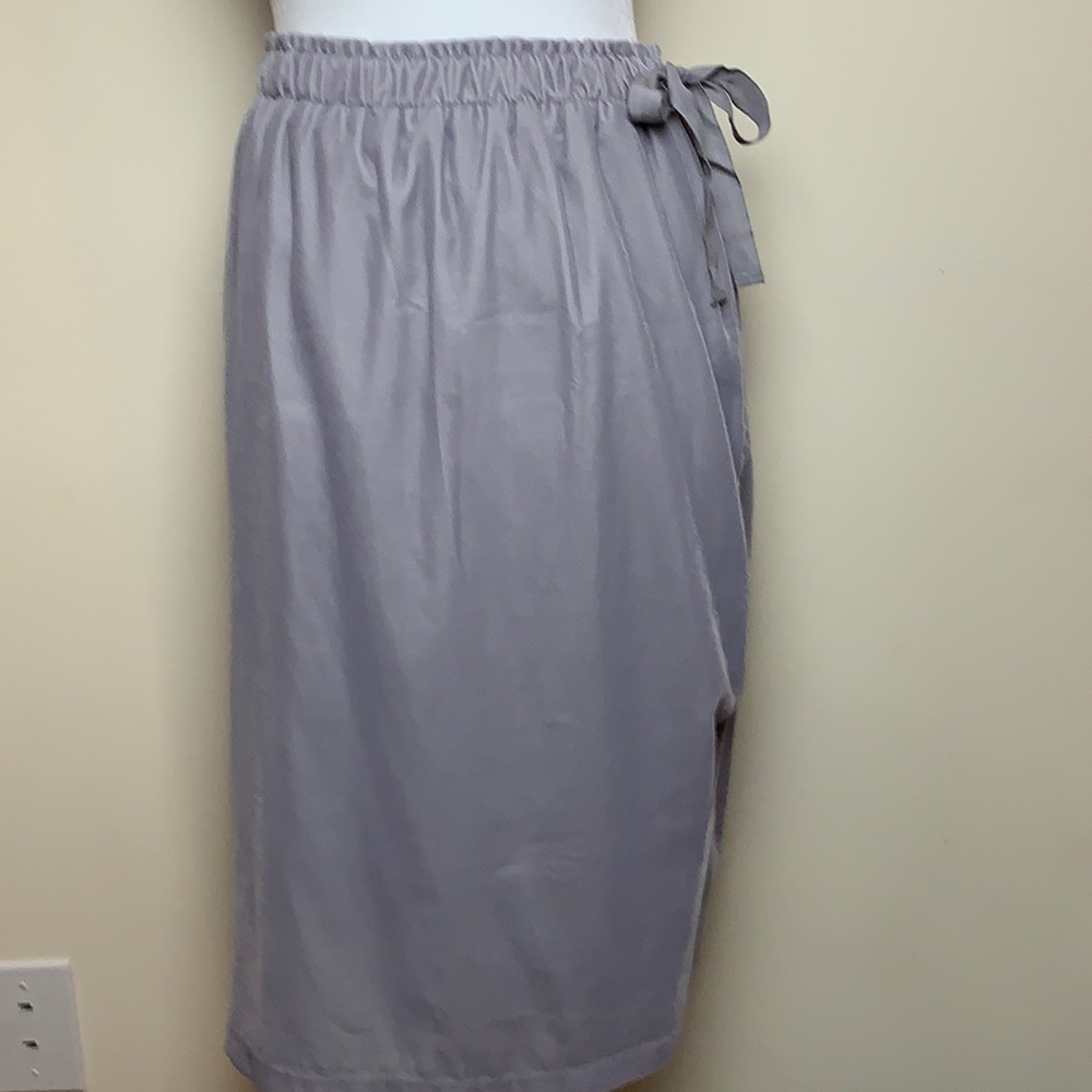 NWT Loft Gray Velvet Texture Midi Skirt